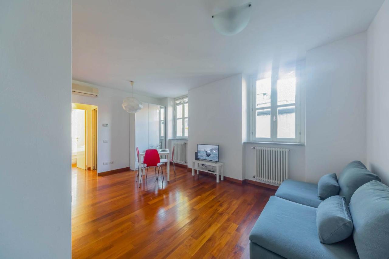 Cozy Flat 500M From Affori Fn! Lägenhet Milano Exteriör bild